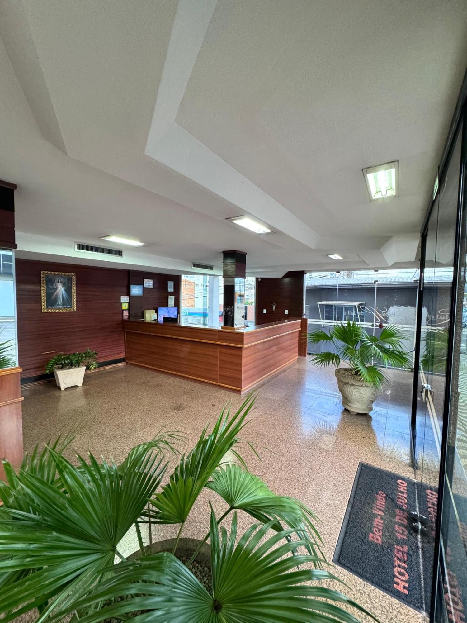 Hotel 15 De Julho Foz do Iguaçu Eksteriør billede